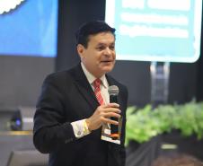 Ao longo do dia, o simpósio reforçou seu caráter internacional, promovendo a troca de experiências entre profissionais de diferentes países 