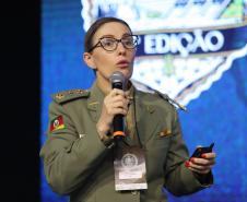 Ao longo do dia, o simpósio reforçou seu caráter internacional, promovendo a troca de experiências entre profissionais de diferentes países 