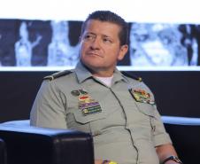 Ao longo do dia, o simpósio reforçou seu caráter internacional, promovendo a troca de experiências entre profissionais de diferentes países 