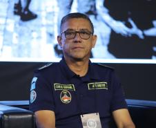 Ao longo do dia, o simpósio reforçou seu caráter internacional, promovendo a troca de experiências entre profissionais de diferentes países 