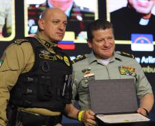 Ao longo do dia, o simpósio reforçou seu caráter internacional, promovendo a troca de experiências entre profissionais de diferentes países 