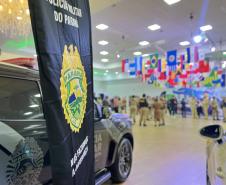 O evento reúne mais de 100 delegações, representando 23 países e 23 estados brasileiros