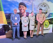 O evento reúne mais de 100 delegações, representando 23 países e 23 estados brasileiros