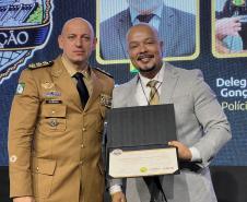 O evento reúne mais de 100 delegações, representando 23 países e 23 estados brasileiros