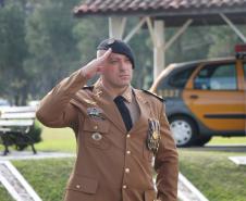 PMPR homenageia Tiradentes e entrega medalhas a autoridades e policiais do Estado