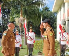 PMPR homenageia Tiradentes e entrega medalhas a autoridades e policiais do Estado