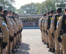 PMPR homenageia Tiradentes e entrega medalhas a autoridades e policiais do Estado