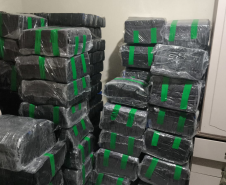 PMPR prende homem e apreende 1,4 tonelada de maconha em residência no centro de Loanda