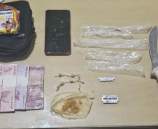 PMPR prende cinco pessoas por tráfico de drogas em Santo Antônio da Platina