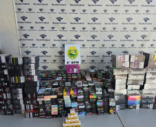 PMPR apreende mais de 900 cigarros eletrônicos e medicamentos irregulares em transportadora de Cascavel