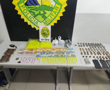 PMPR apreende drogas e prende dois homens por tráfico no Centro de Curitiba