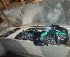 PMPR e PRF apreendem 284 quilos de maconha escondidos em barco no Norte Pioneiro