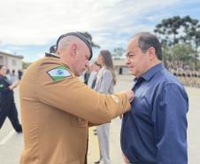  O evento reuniu autoridades militares e civis, veteranos, policiais da ativa, familiares e convidados para celebrar a trajetória da Cavalaria paranaense