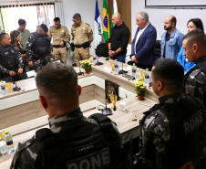 Atuação da PMPR é reconhecida com homenagem a policiais em Rio Branco do Sul