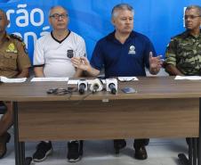 Mesa Diretiva: Tenente-Coronel Rui Noé Barroso Torres - Comandante do 9º BPM /Delegado Miguel Stadler - Coordenador da Polícia Civil na Op. Verão /Cel. QOPM Élio de Oliveira Manoel - Secretário Chefe da Casa Militar e Governadoria /Major Manoel Jorge dos Santos Neto - Subcomandante do BPAmb