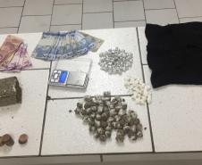 Atuação preventiva da PM contra o tráfico de drogas resulta em dois presos e drogas apreendidas em Guaratuba