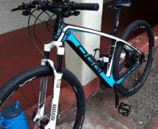 Caixas de cigarros e bicicletas furtadas são recuperadas pela Polícia Militar na região Noroeste do estado 