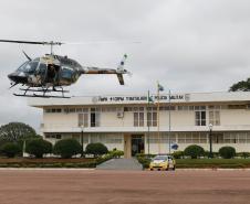 Militares estaduais cumprem mandados em Ponta Grossa e encaminham três pessoas; drogas e dinheiro são apreendidos