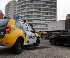 Curitiba, 16 de Fevereiro de 2018. Operação Polícia Militar e Prefeitura