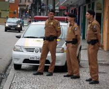 Curitiba, 16 de Fevereiro de 2018. Operação Polícia Militar e Prefeitura