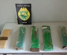 BOPE captura homens com Mandado de Prisão em aberto, apreende 5,1 quilos de maconha e recupera dinheiro