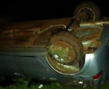 Motorista embriagado capota veículo e acaba preso em Marechal Cândido Rondon (PR)