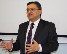 SECRETÁRIO DE ESTADO DA SAÚDE DO PARANÁ MICHELE CAPUTO NETO