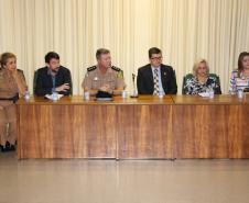 Curitiba, 18 de maio de 2018. Reunião Rede de Proteção Campanha não engole o choroSargento Tânia GuerreiroSuperintendente da Secretaria da Família e Desenvolvimento Social Leandro Nunes MellerCoronel Vanderley Rothenburg Juiz Ricardo Ferreira JentzschTen Luci Aparecida Rocha Belão LubelProfessora Andreia Rosa
