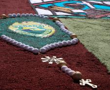 Curitiba, 31 de maio de 2018. Montagem do tapete Corpus Christi