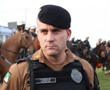 Operação da Cavalaria da PM faz saturação e prevenção no Bairro Sítio Cercado, em Curitiba