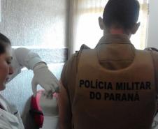 Policiais militares e seus familiares participam de campanha de vacinação em Guarapuava (PR)