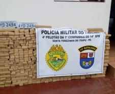 Policiais militares apreendem veículo abandonado (com um quilo de maconha) em Santa Terezinha de Itaipu, no Oeste do Paraná