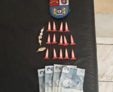 Garrafas de bebidas alcoólicas e drogas são apreendidas pela Polícia Militar no Norte do Estado
