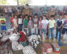 Casa da Criança de Ortigueira (PR) recebe brinquedos, roupas e leite doados pela PM
