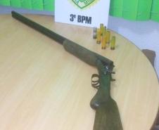 Ações distintas resultam na apreensão de drogas, veículos e até cachorros utilizados na prática de caça em Pato Branco (PR)