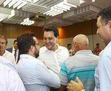 O governador Carlos Massa Ratinho Jr entregou nesta sexta(22) novas viaturas, aparelhos etolométricos e coletes balísticos às unidades da Polícia Militar que pertencem ao 2 Comando Regional - Londrina e região. Londrina,22/02/2019 Foto:Jaelson Lucas / ANPr