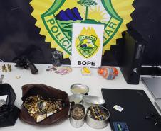 BOPE flagra tráfico de drogas e prende autor de furto em Curitiba