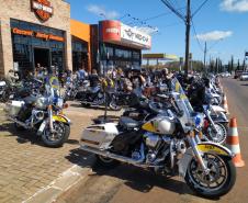 Escolta de motos do BPRv apoia passeio motocilístico em Cascavel (PR)