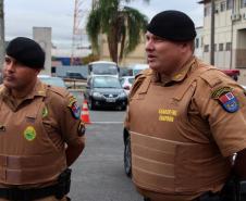 Curitiba, 27 de março de 2019. Policiais Salvam Idosa de Ataque de Cachorros.