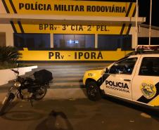 Moto com quase 40 quilos de maconha é apreendida pela PRE em Iporã (PR)
