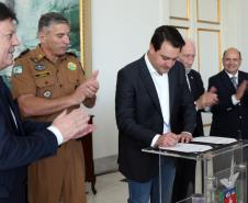 Curitiba, 15 de abril de 2019. Governador assina a promoção de praças da PMPR.
