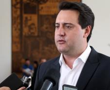 Curitiba, 15 de abril de 2019. Governador assina a promoção de praças da PMPR.
