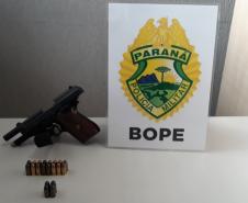 Desmanche de carros é descoberto e três homens são presos durante ação integrada da PM no bairro Pinheirinho em Curitiba