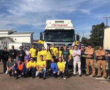 Para conscientização de trânsito, órgãos de segurança do estado e empresas promovem carreata e blitz educativa em Carambeí (PR)