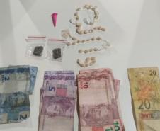 Dois homens são presos pela PM com porções de crack, maconha e cocaína em Londrina, no Norte do estado