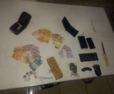 Em ações separadas, quatro pessoas são encaminhadas por tráfico de drogas em Cascavel (PR)