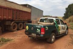 BPAmb-FV apreende cerca de mil caixas de cigarros contrabandeados em Umuarama (PR)