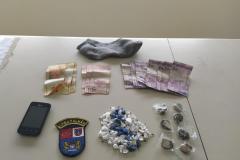 PM liberta família que era mantida em cárcere privado há quatro dias em Curitiba