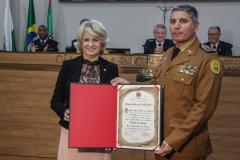 Comandante-Geral da PM recebe título de Cidadão Honorário de Curitiba durante sessão solene na Câmara Municipal