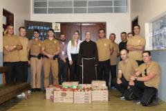 Em Ponta Grossa (PR), PM doa alimentos arrecadados durante o 5º Passeio Ciclístico do 1º Batalhão